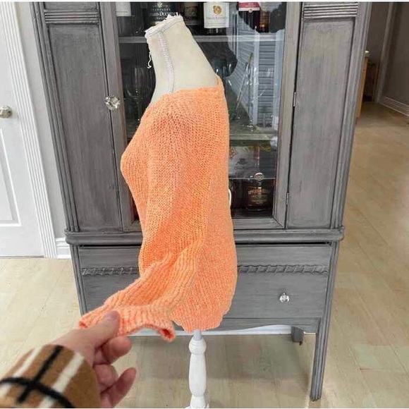 EUC Free People M Orange Knit Sweater - Picture 2 of 4